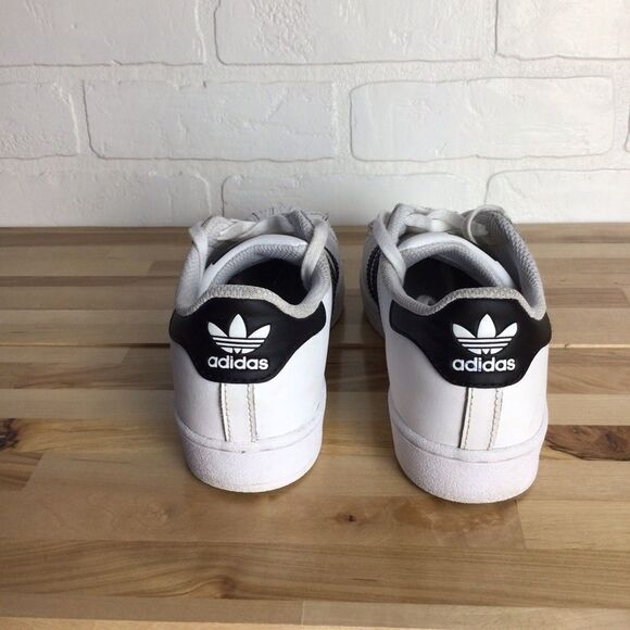 ADIDAS Superstar sneakers size 3 white sports shoes - Picture 4 of 11